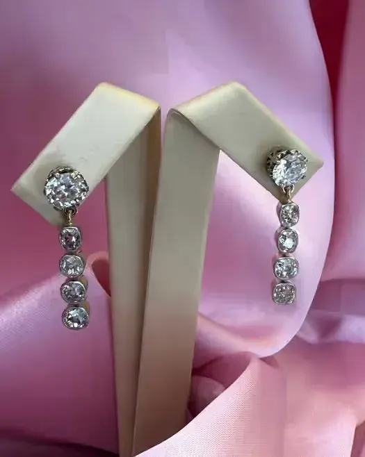 Kolczyki z diamentami naturalnymi 5.60 CT IGI — praca twórcy Komis Biżuteryjny Kamila Jarczewska Skup-Sprzedaż na Freshwall Marketplace