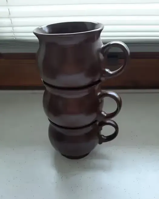 Kubki ceramika 8cm grzaniec kamionka kolekcja prl vintage stare — praca twórcy kontakt na Freshwall Marketplace
