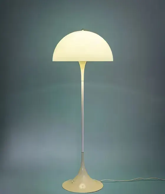 Lampa podłogowa Panthella, Verner Panton. Dania, lata 70-te. — praca twórcy Vintage and Art na Freshwall Marketplace