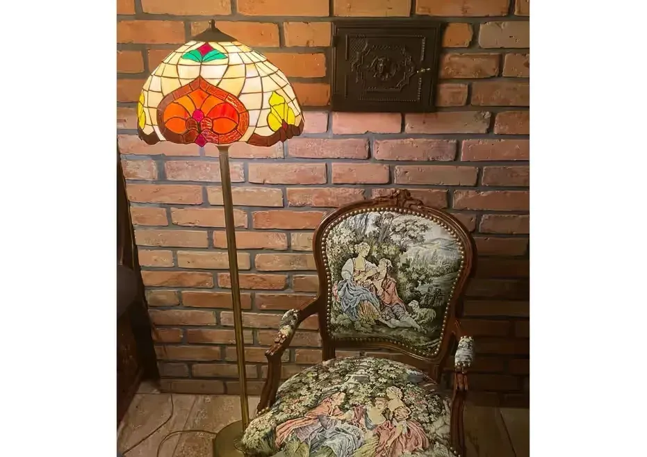 Lampa witrażowa Tiffany stojąca vintage pałacowa antyczna unikatowa — praca twórcy sprzedajacy na Freshwall Marketplace