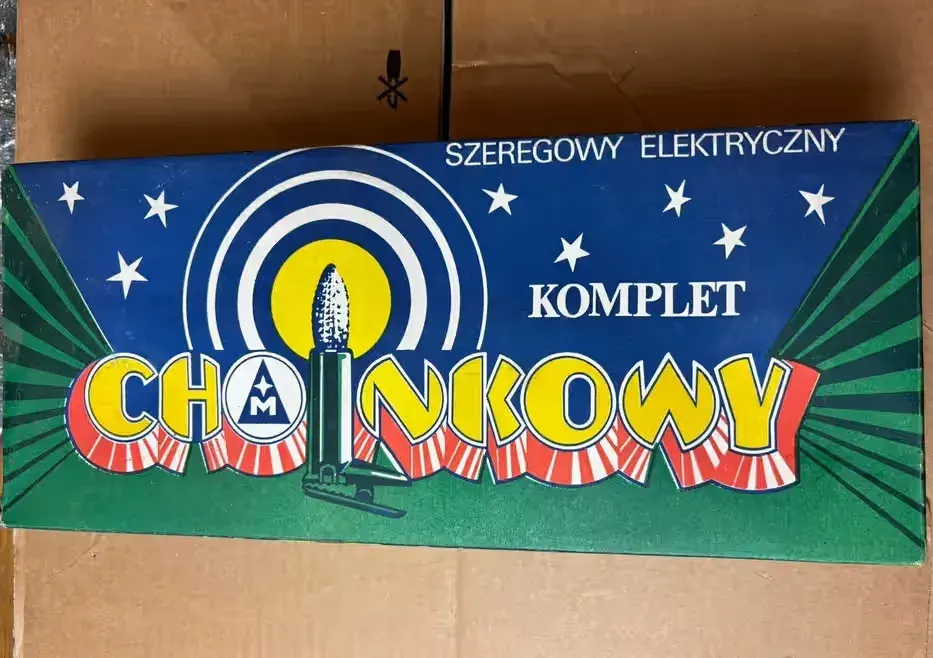 Lampki choinkowe PRL sprawne [B86] — praca twórcy anerianek na Freshwall Marketplace