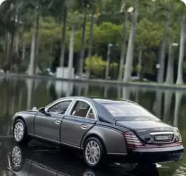 Mercedes Maybach 621S model Kolekcjonerski metalowy 1:24 — praca twórcy Damian na Freshwall Marketplace