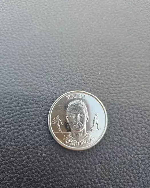 Moneta kolekcjonerska PZPN Tomasz Hajto 2002 r — praca twórcy Aleksandra na Freshwall Marketplace