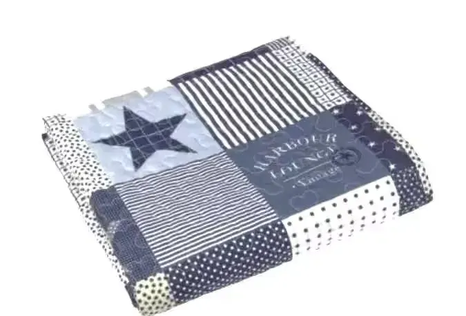 Narzuta na łóżko w stylu marynistycznym patchwork — praca twórcy Ania na Freshwall Marketplace