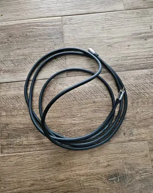 OKAZJA Kabel przewod interconnect do subwoofera 3m rca Profigold PGA — praca twórcy Lech na Freshwall Marketplace