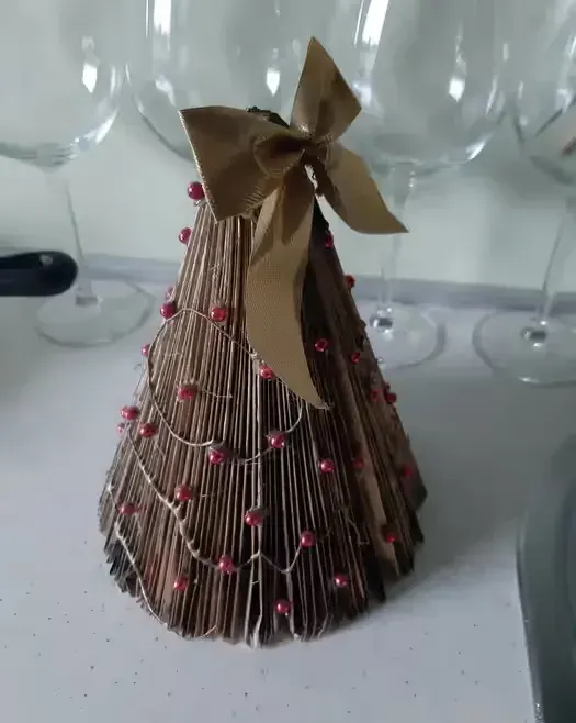 Ozdoba koraliki stożek choinka hand made kolekcja home boho papier — praca twórcy kontakt na Freshwall Marketplace