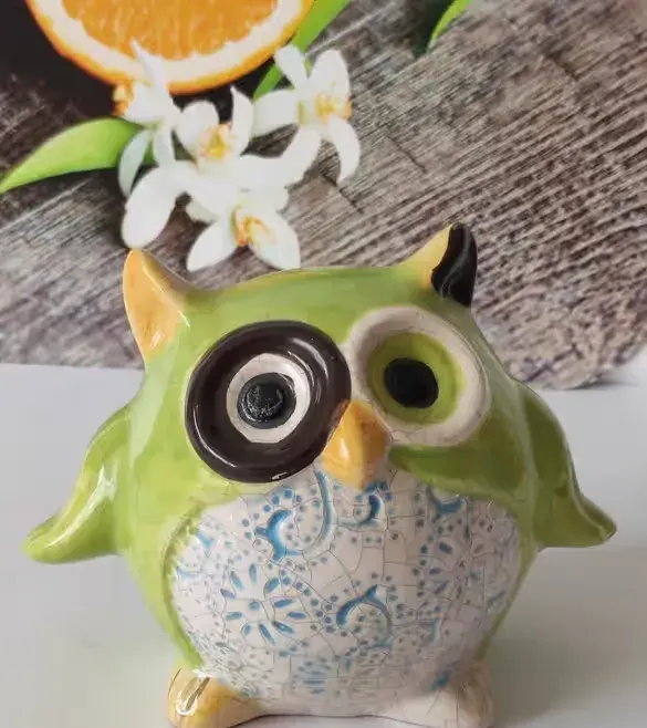 Piękna stara ceramika sowa figurka — praca twórcy Marzena na Freshwall Marketplace