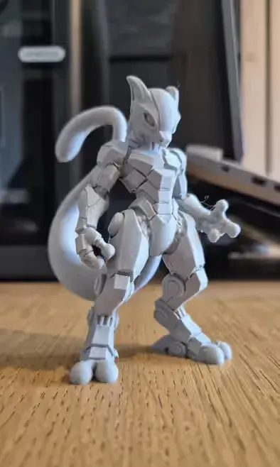 Pokemon Mewtwo Mew Two figurka druk 3D — praca twórcy Marcin na Freshwall Marketplace