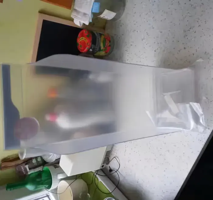 Półka plastikowa kolekcja — praca twórcy Leszek na Freshwall Marketplace