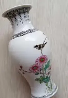 Porcelana chiński wazon — praca twórcy Agnieszka na Freshwall Marketplace