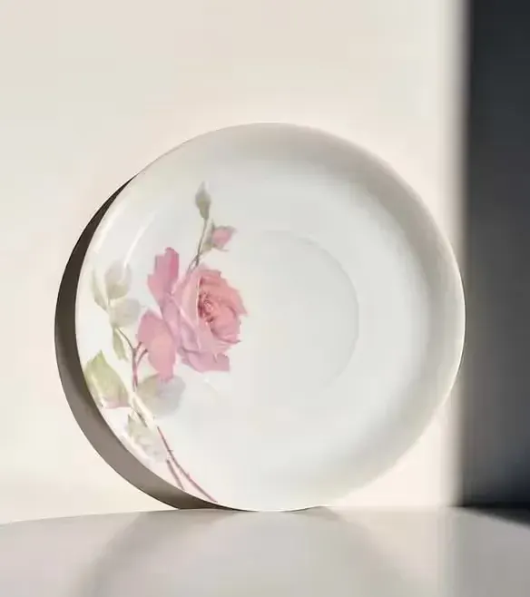 Porcelanowy vintage talerzyk Rosenthal Donatello z różą — praca twórcy Zuzanna Bartczak na Freshwall Marketplace