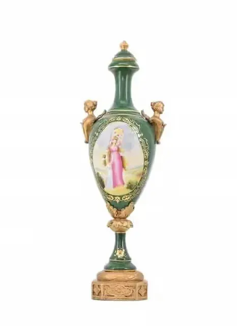 Porcelanowy Wazon - Amfora Waza - Zielona - Porcelana Ręcznie Malowana — praca twórcy AntykiDecco na Freshwall Marketplace