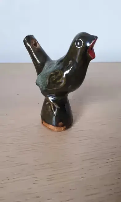 ptaszek gwizdek ceramika Iłża vintage figurka — praca twórcy muffi na Freshwall Marketplace
