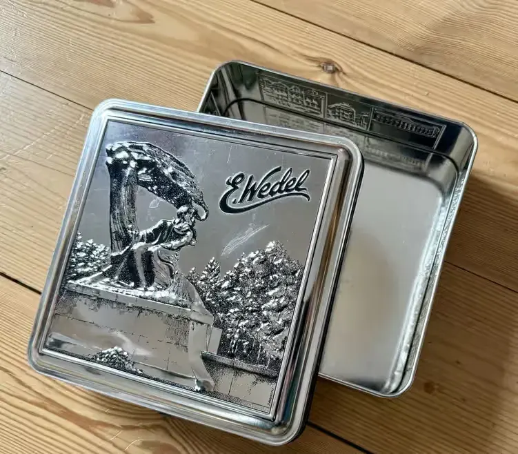 Puszka Wedel Chopin — praca twórcy Agnieszka na Freshwall Marketplace