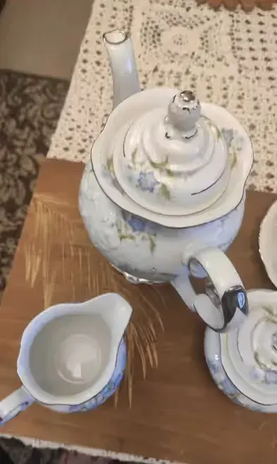 Serwis kawowy Wawel, Polska – 6 osób/lata 60 — praca twórcy Wojciech na Freshwall Marketplace