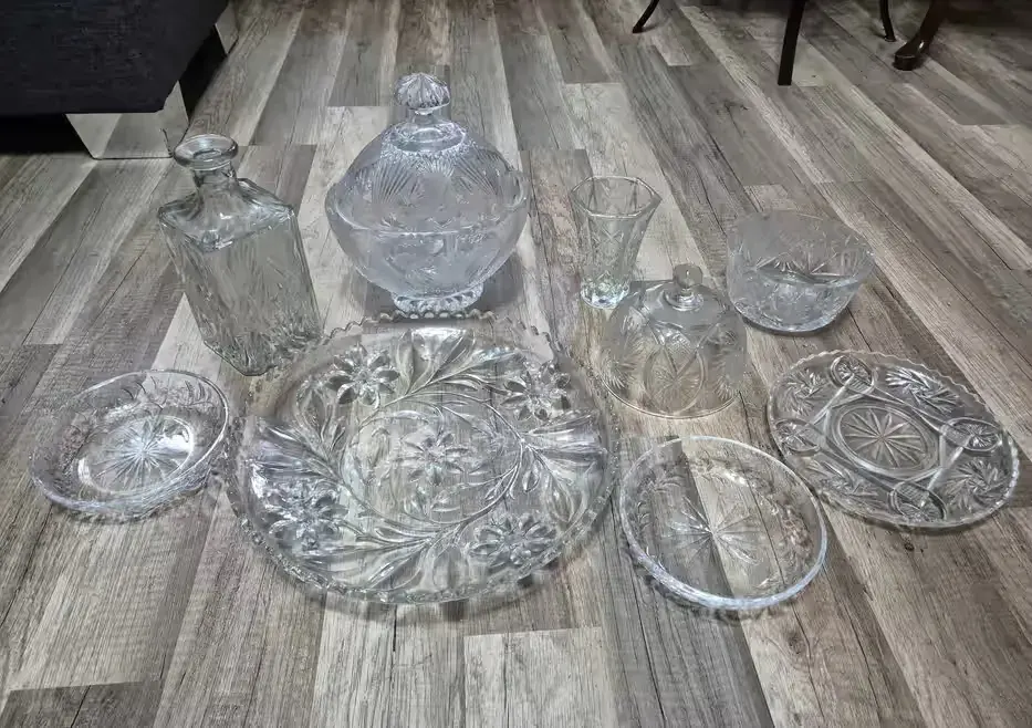 stare kolekcjonerskie kryształy PRL zestaw — praca twórcy Wojtek na Freshwall Marketplace