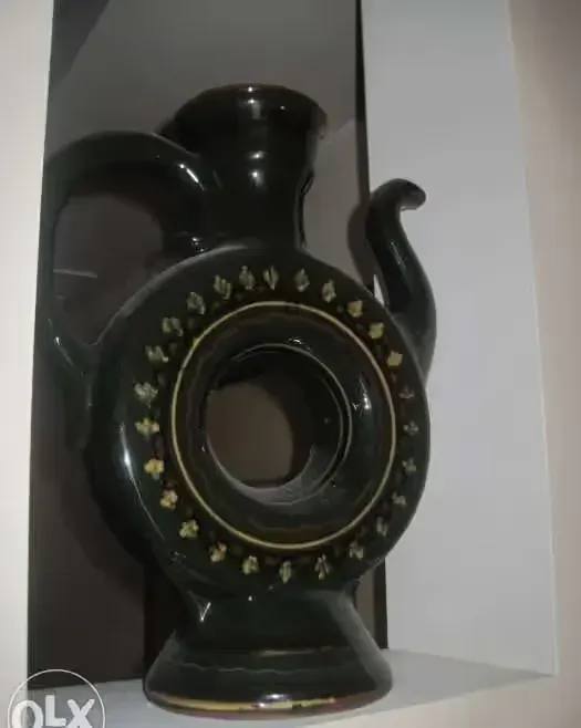 Stary duży wazon z rączką 34 cm pamiątka z PRL zielony gliniany — praca twórcy Hania73 na Freshwall Marketplace