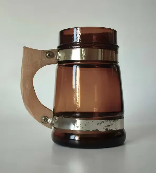 Stary vintage retro Szwedzki Kufel do piwa — praca twórcy Nadzia na Freshwall Marketplace