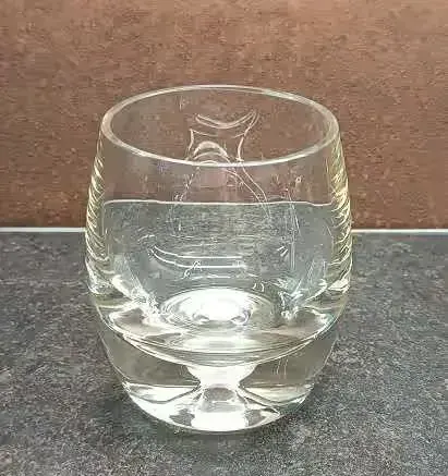 Szklanka do whisky z grubym bąbelkowym dnem. 1 szt. PRL — praca twórcy mati.dabrow na Freshwall Marketplace