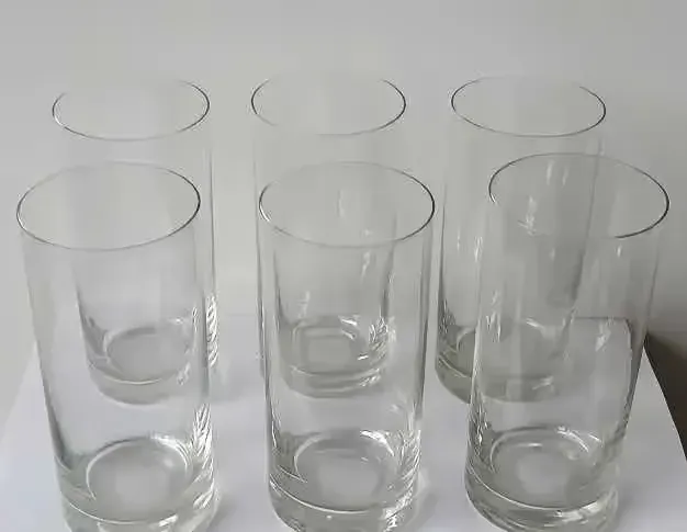 szklanki do napojów- wysokie PRL 6szt. kpl — praca twórcy Coco na Freshwall Marketplace