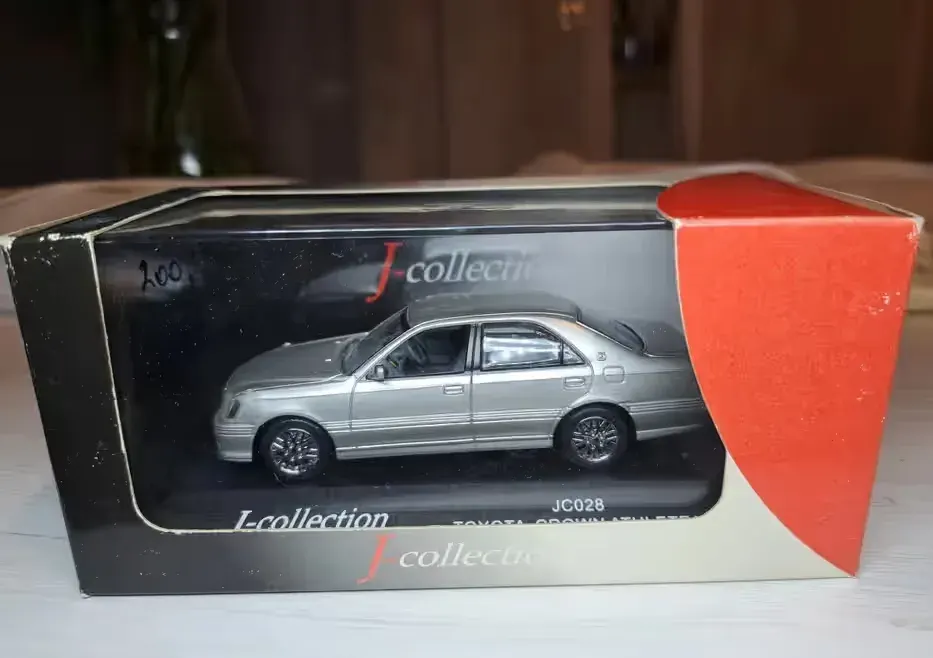 Toyota Crown Athlete 1:43 J-Collection — praca twórcy Kiryl na Freshwall Marketplace