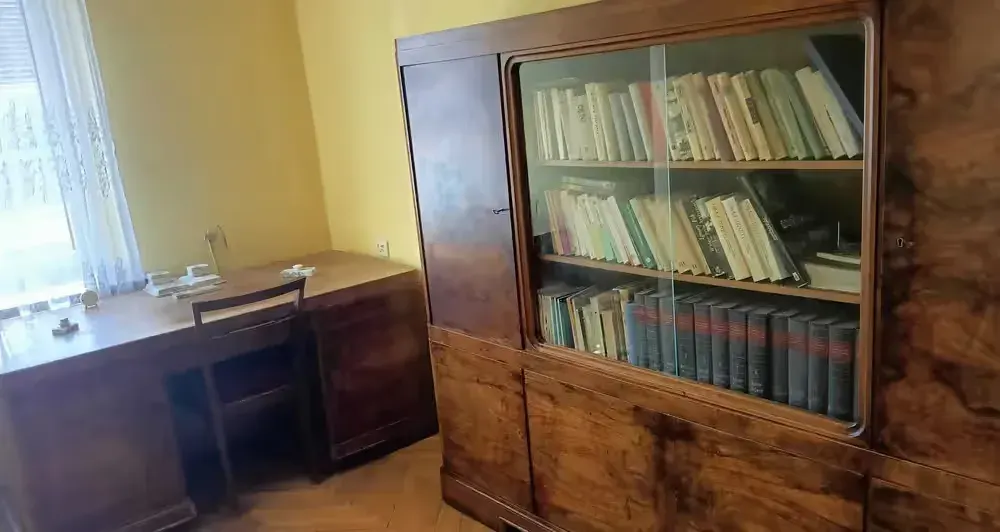 UNIKALNY KOMPLET GABINETOWY W STYLU ART DECO – Dwustronne Biurko z Witryną + Wielka Biblioteka — praca twórcy Paweł na Freshwall Marketplace