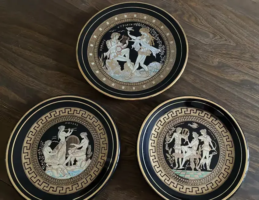 Zestaw greckich ozdobnych talerzy ceramicznych 24k gold — praca twórcy Baśka od Staśka na Freshwall Marketplace
