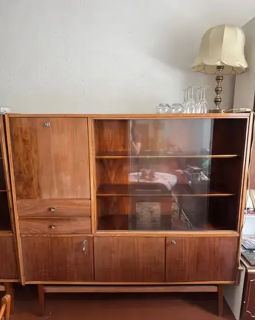 Zestaw mebli wysoki połysk PRL vintage retro lata 60/70 prod. Rumunia — praca twórcy Karolina na Freshwall Marketplace