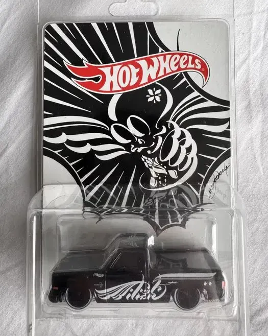Hot Wheels USUGROW Japan convention Chevy Silverado LEFT — praca twórcy Patryk M. na Freshwall Marketplace