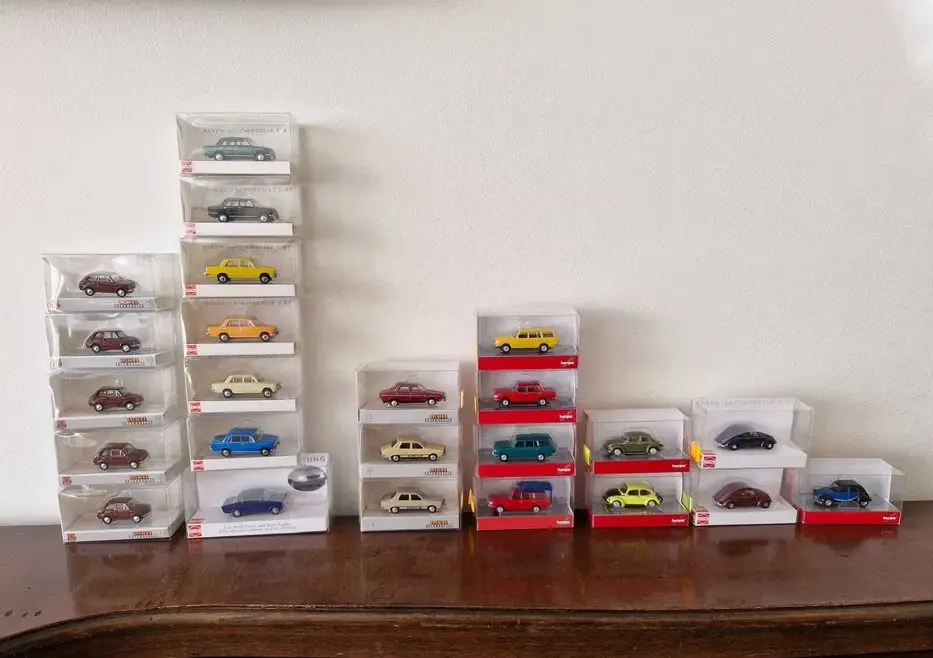Modele 1:87 kilkaset modeli na stanie H0, kilkanaście kategorii — praca twórcy Agnieszka K. na Freshwall Marketplace