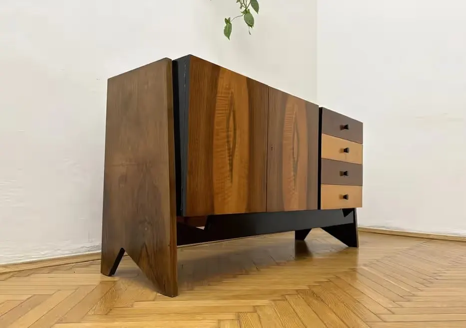 Komoda prl unikat lata 50 Malendowicz sideboard vintage retro okazja po renowacji — praca twórcy Elżbieta N. na Freshwall Marketplace