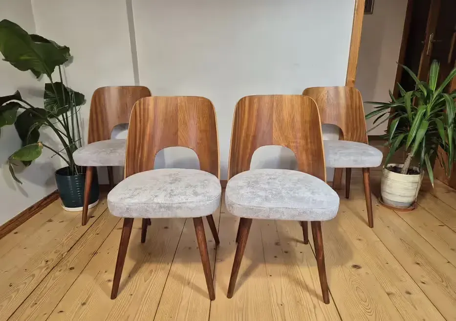 4 krzesła proj.O.Haerdtl dla TON po renowacji! Unikat! PRL VINTAGE RETRO — praca twórcy vojtek na Freshwall Marketplace