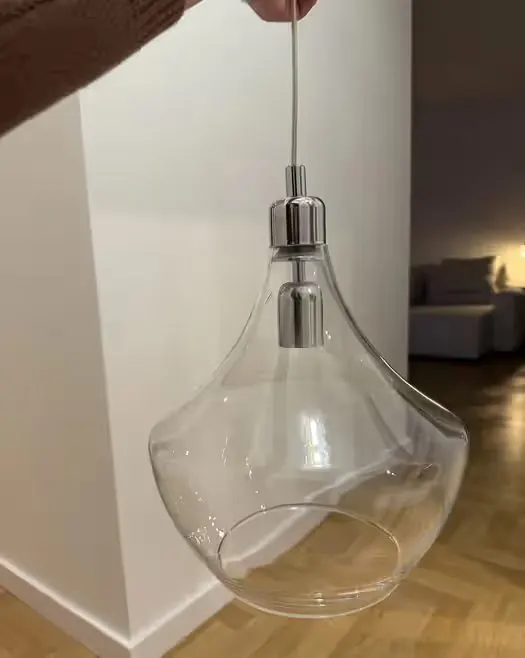 Lampa wisząca Westwing ze szklanym kloszem — praca twórcy Kris na Freshwall Marketplace