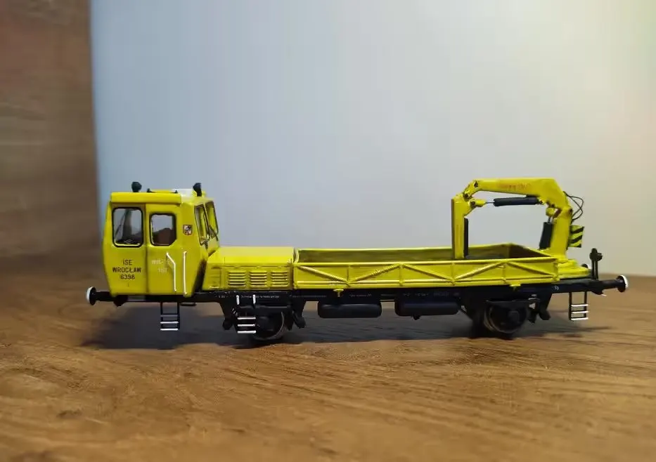 WM-15 A wózek motorowy PKP h0 1:87 nie Piko Roco — praca twórcy Bartek na Freshwall Marketplace