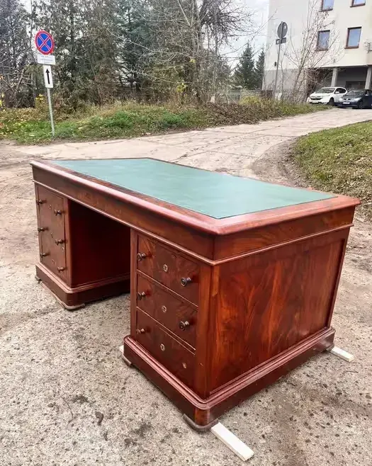 Biurko Biedermeier — praca twórcy Kamil na Freshwall Marketplace