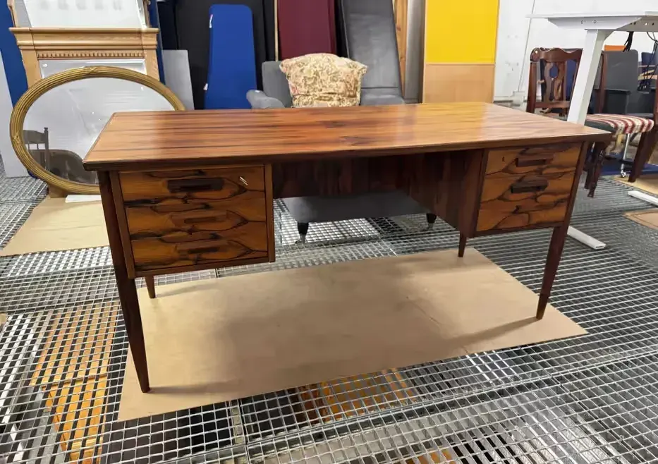 Biurko vintage Arne Vodder palisander lata 60 biurko Dania — praca twórcy AMADEUS GROUP na Freshwall Marketplace