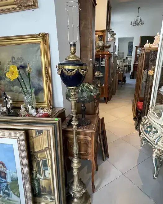 Lampa Wolnostojąca Podłogowa Styl Francuski Złote Zdobienia — praca twórcy Anna na Freshwall Marketplace