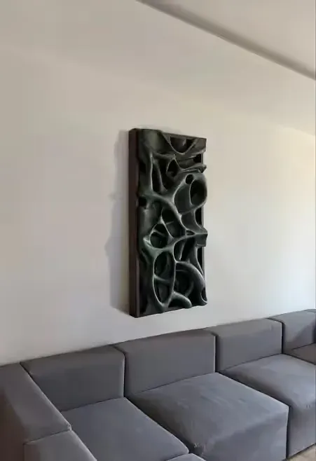 Nowoczesna rzeźba ścienna 3D – unikatowa forma organiczna 125x70 — praca twórcy Patrycja na Freshwall Marketplace