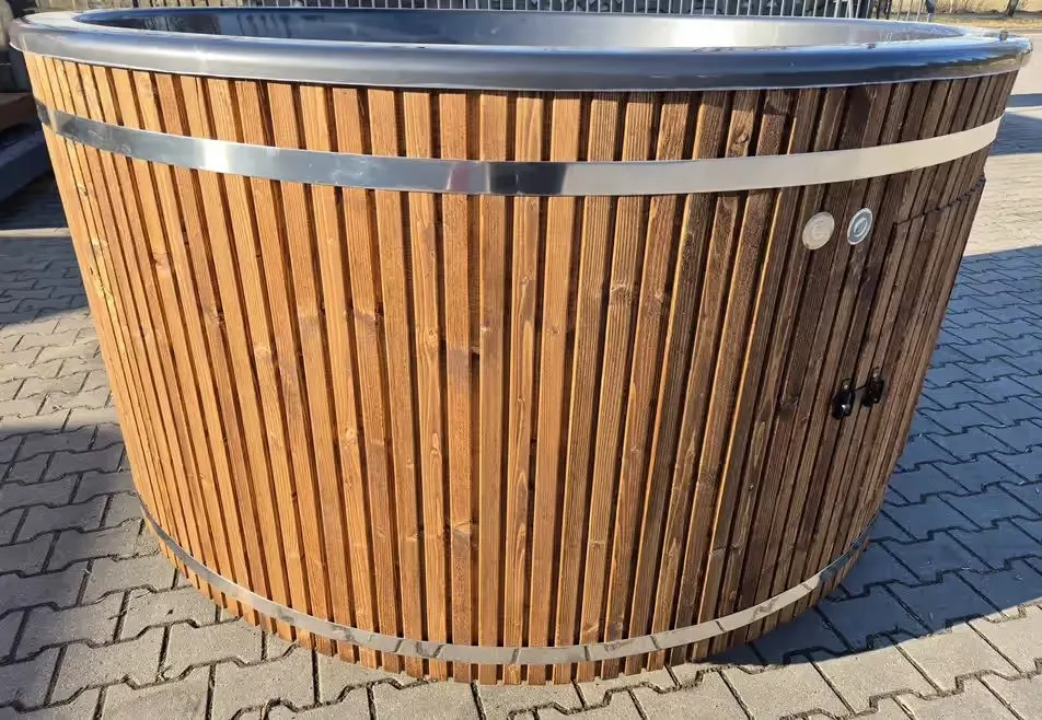 BALIA ogrodowa Premium 200cm, JACUZZI, led, piec zewnętrzny, HOT TUBE — praca twórcy Damian na Freshwall Marketplace