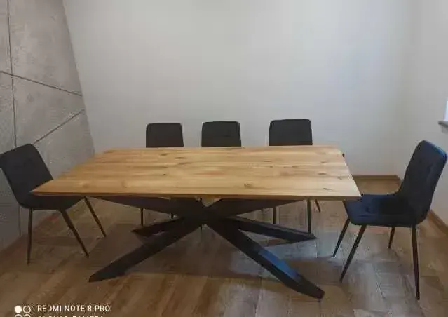 Stół dębowy Loft nowoczesny lite drewno pająk — praca twórcy Błażej na Freshwall Marketplace