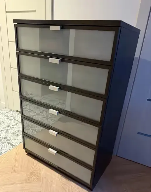 Komoda Ikea  HOPEN — praca twórcy Ewelina na Freshwall Marketplace