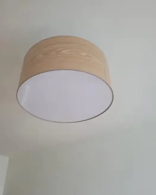 Lampa- dwie sztuki — praca twórcy antypody11 na Freshwall Marketplace