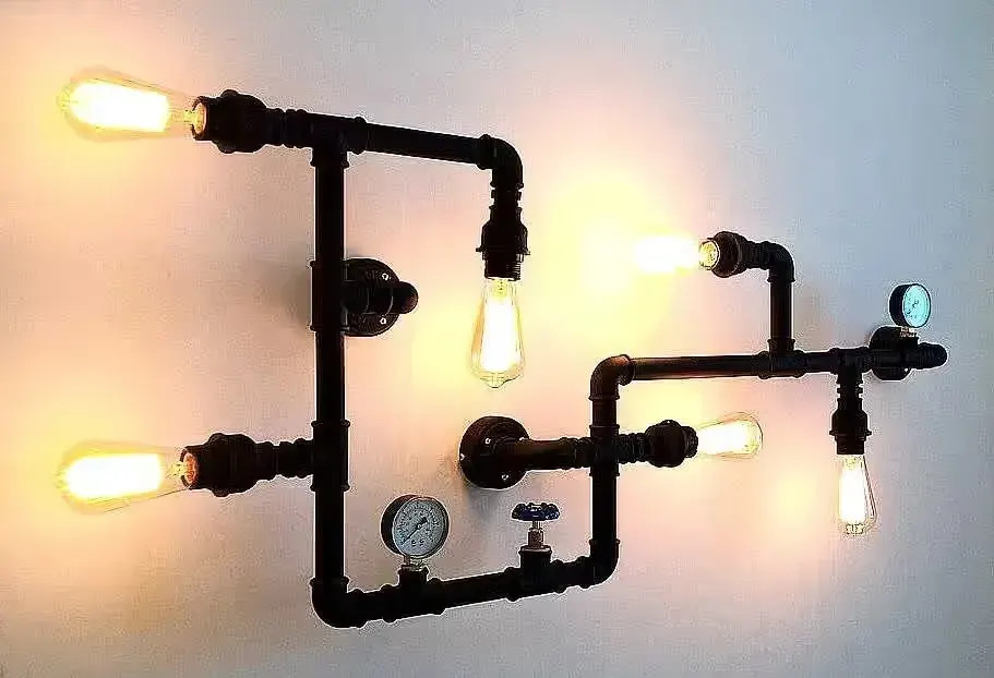 lampa, kinkiet loft, z rur hydraulicznych — praca twórcy I.D.D.S. studio na Freshwall Marketplace