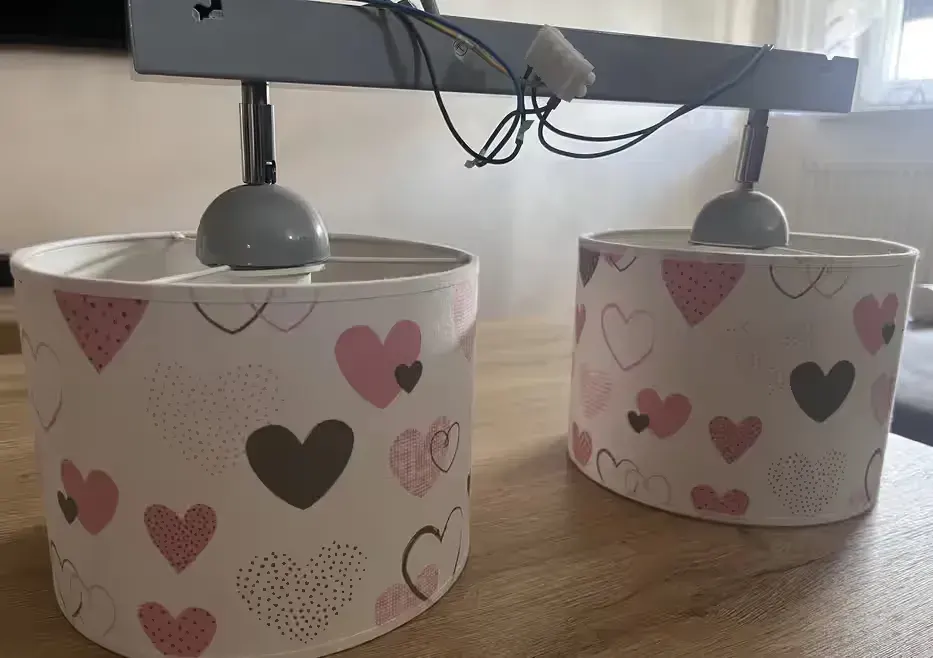 Lampa lampka sufitowa wisząca do pokoju dziecka dziecięca — praca twórcy Anna na Freshwall Marketplace