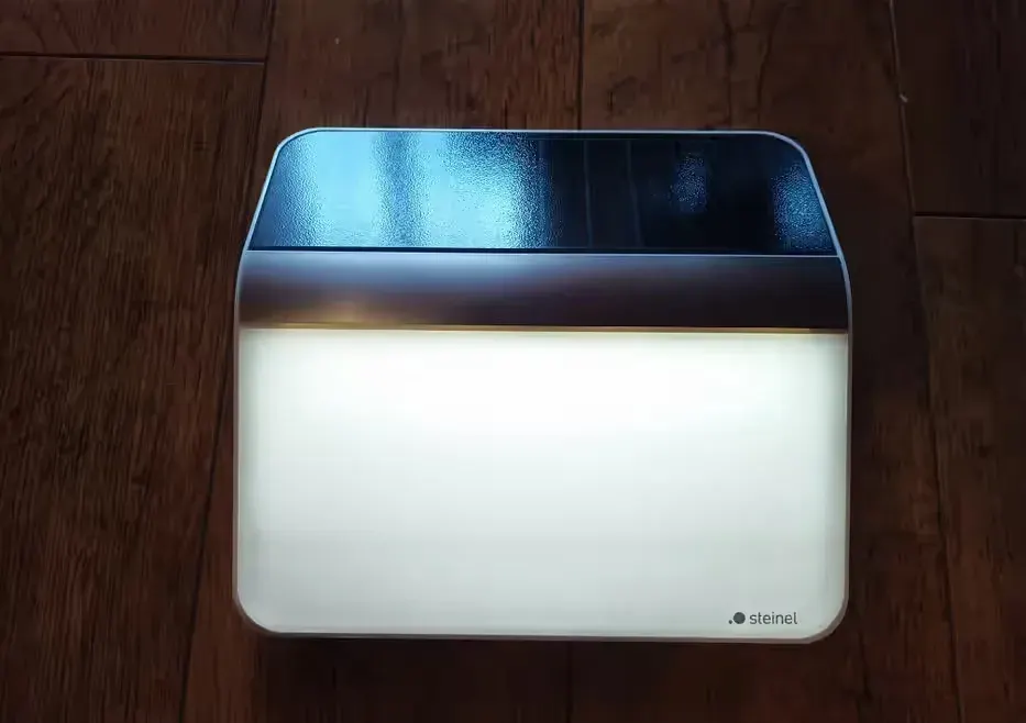 Lampa  LED Steinel X Solar LH-N — praca twórcy Tomasz na Freshwall Marketplace