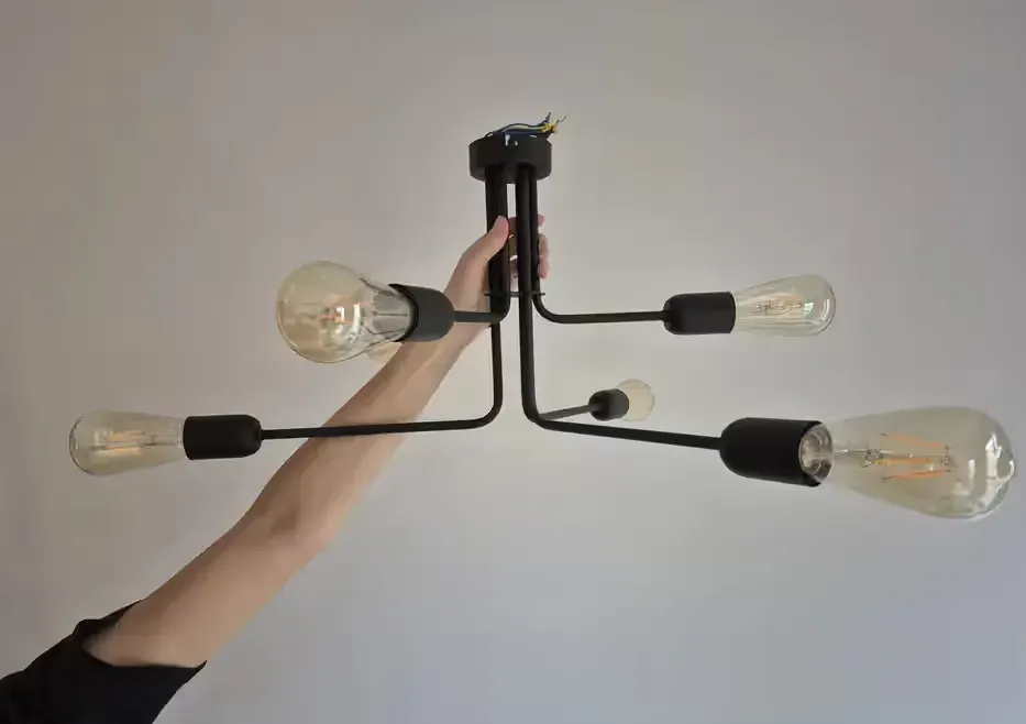 Lampa sufitowa industrialna — praca twórcy Tomasz na Freshwall Marketplace