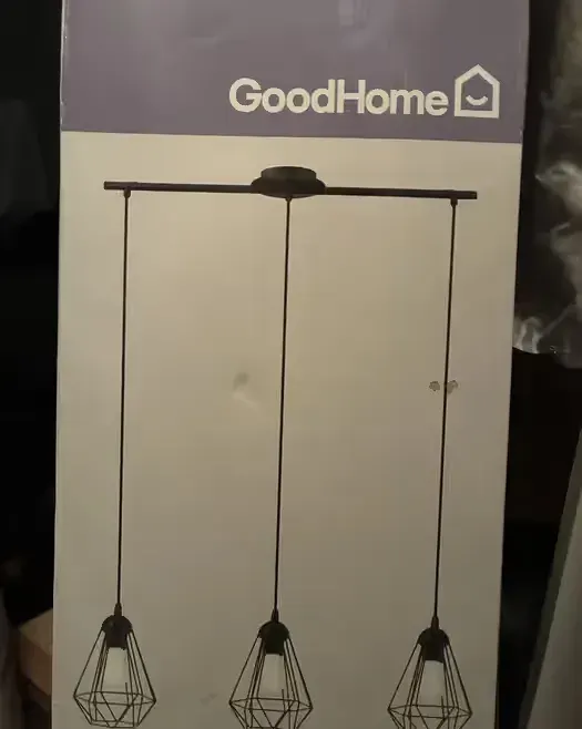 Lampa wisząca Good Home 3 punktowa czarna — praca twórcy dominika na Freshwall Marketplace