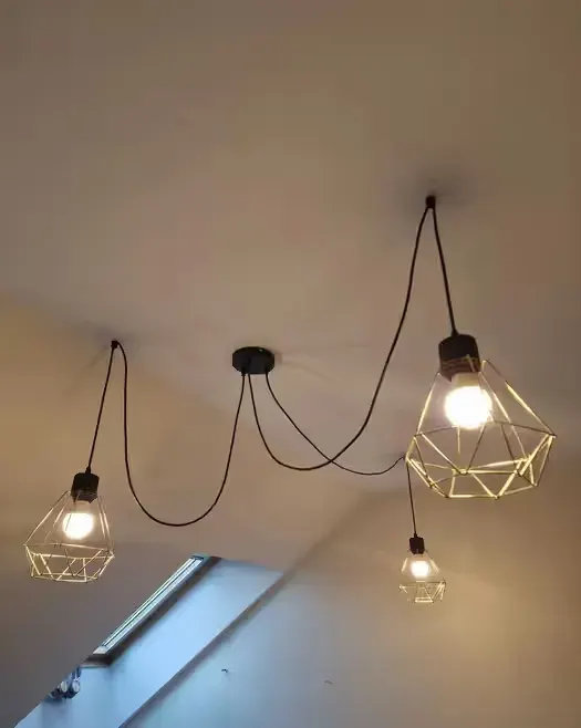 Lampa  + żarówki lampa wisząca — praca twórcy Sylwia na Freshwall Marketplace