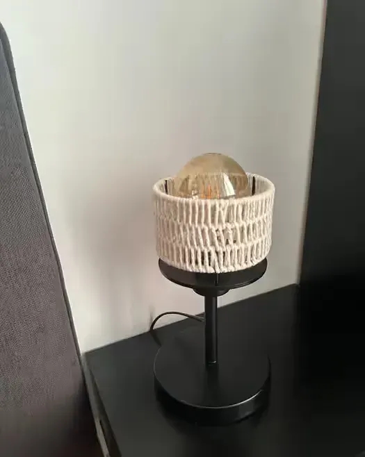 Lampka nocna / biurowa LEDLUX — praca twórcy Adam na Freshwall Marketplace