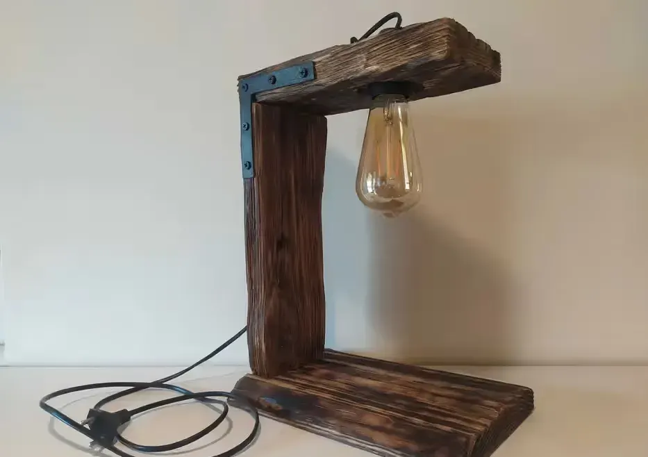 Lampka stołowa biurkowa styl loft rustykalny handmade — praca twórcy Szymon na Freshwall Marketplace